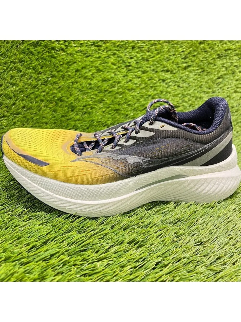 Saucony Endorphin Speed 3 Womens Size 8.5 Yellow Athletic Running Shoes Sneakers
